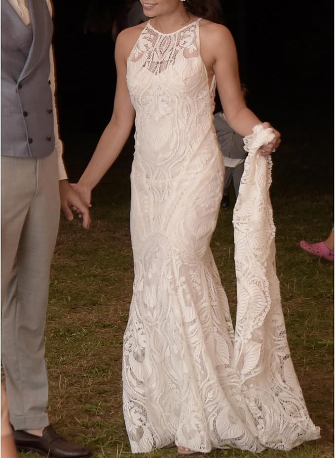 kourtney kardashian wedding dress