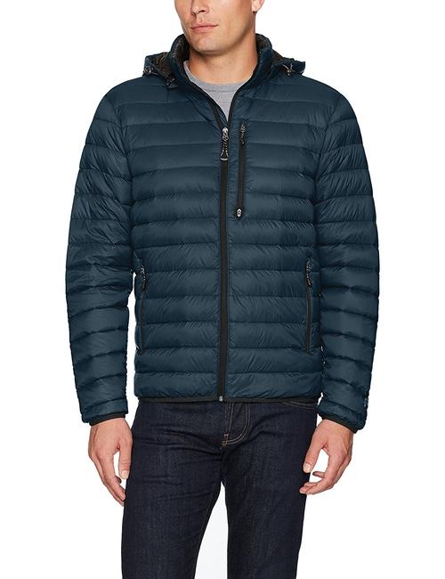 Packable down jacket men's is an essential piece of outdoor gear for men, offering warmth, versatility, and compactness