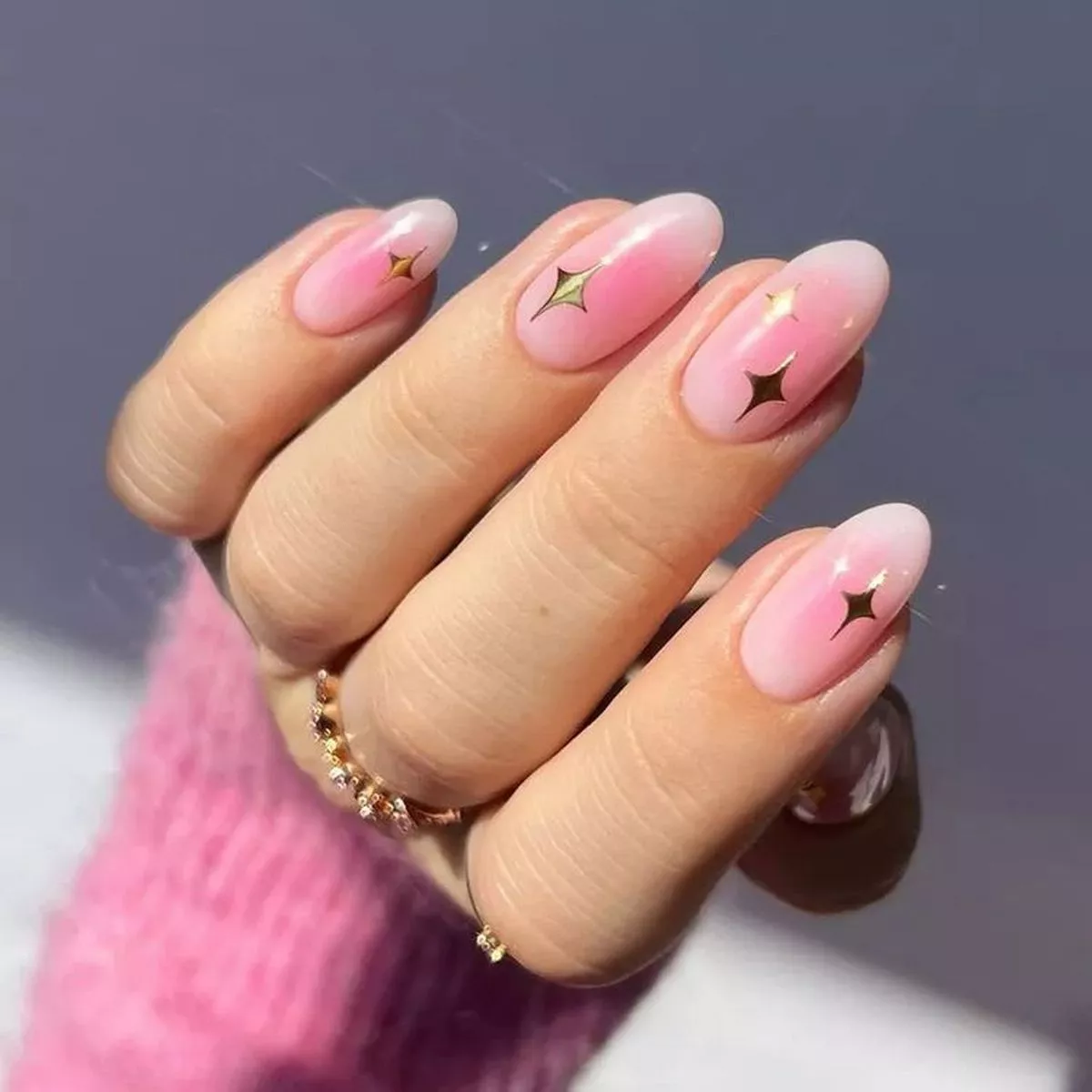 acrylic nails