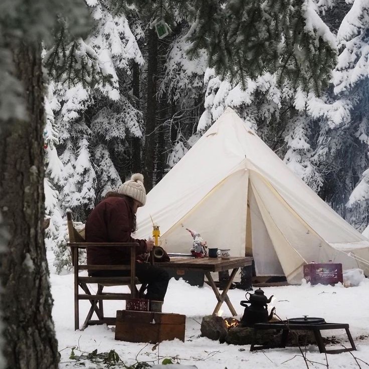 how to stay warm in a tent
