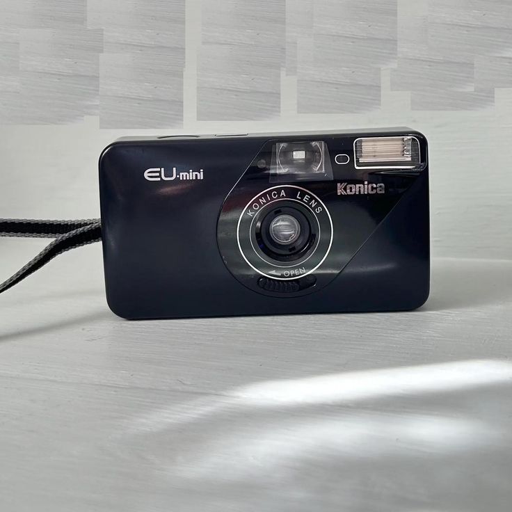 point and shoot camera