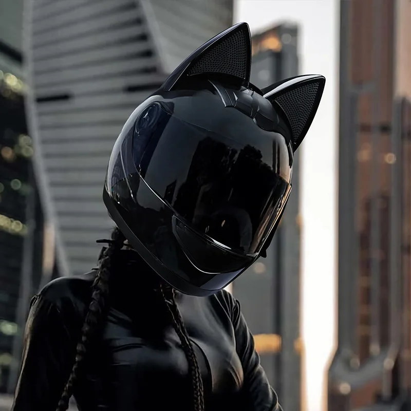 womens motorcycle helmet