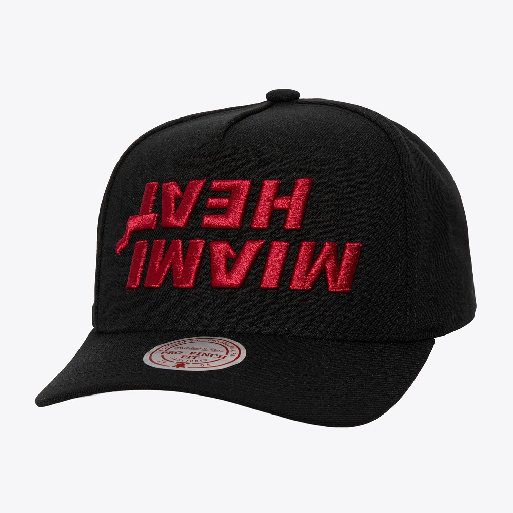 snapback hats
