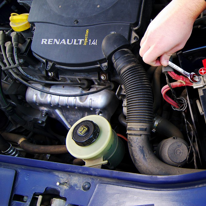 how to replace car battery