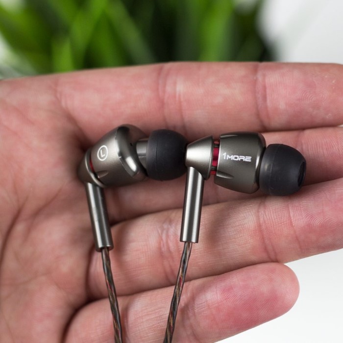 in ear gaming headset