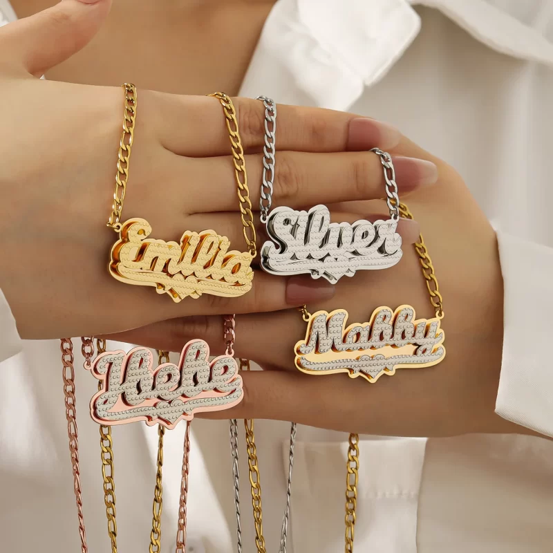 nameplate necklaces