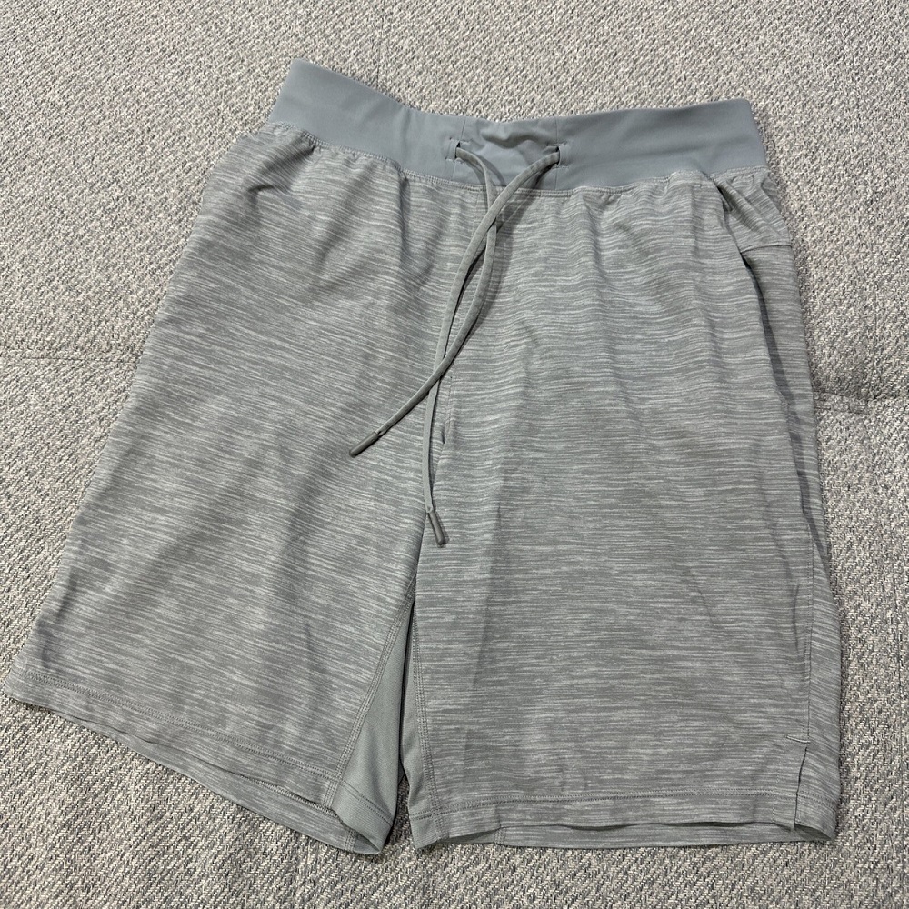 gym shorts men