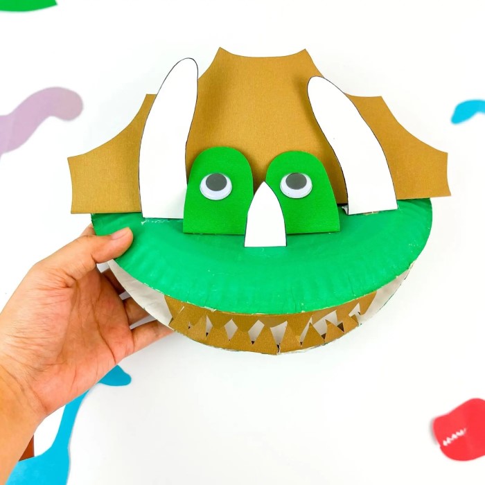 dinosaur paper plate craft