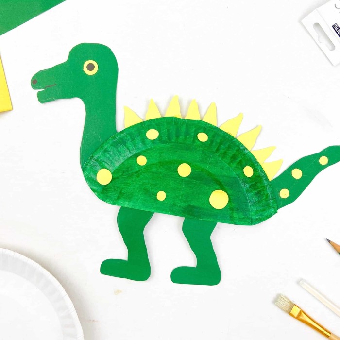 dinosaur paper plate craft