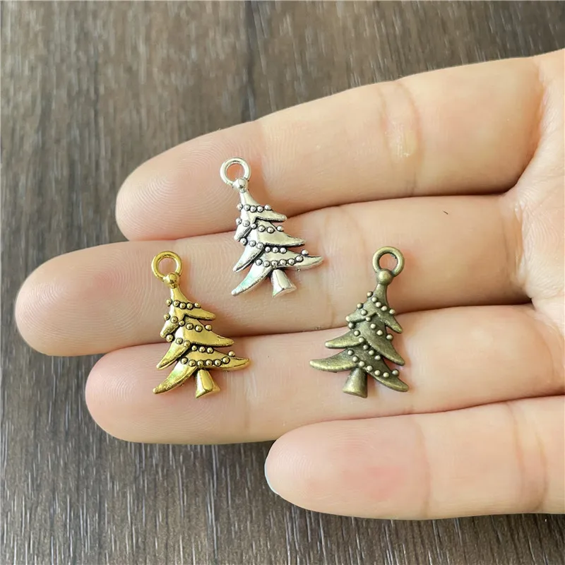 christmas tree necklace