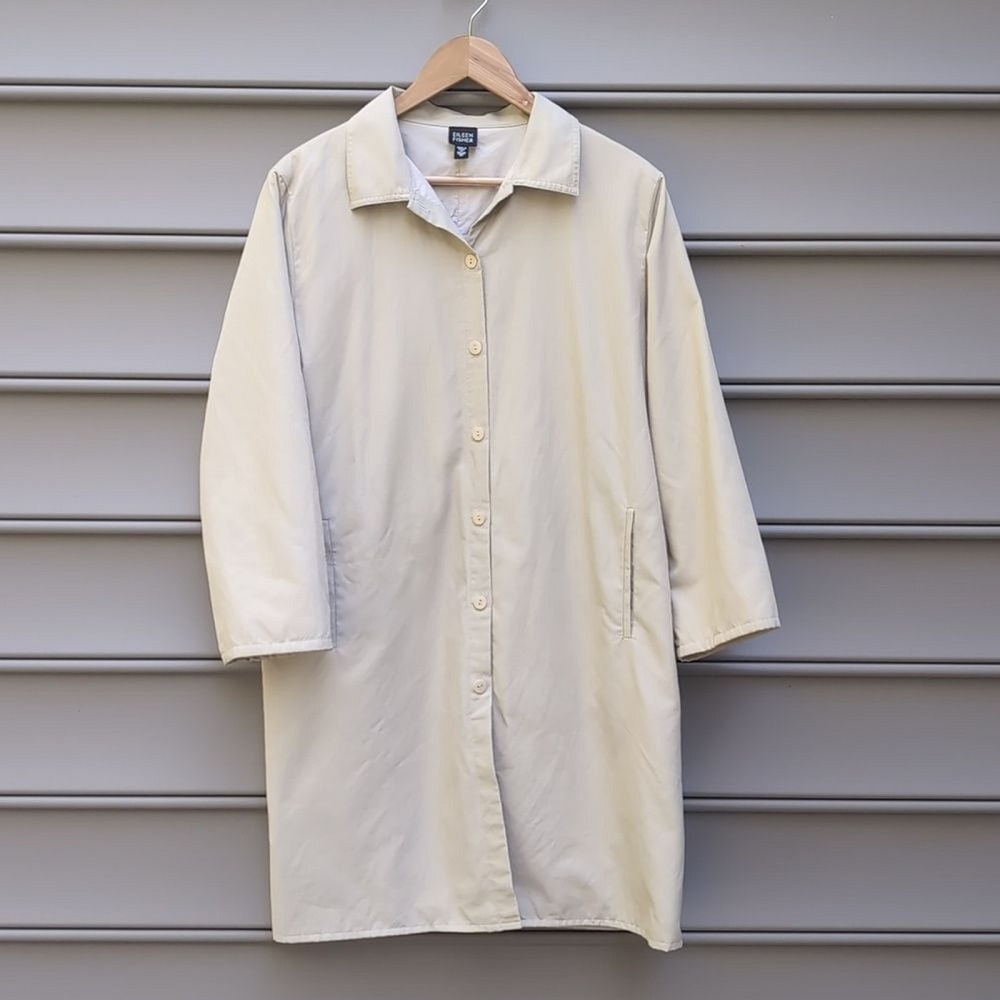 light trench coat