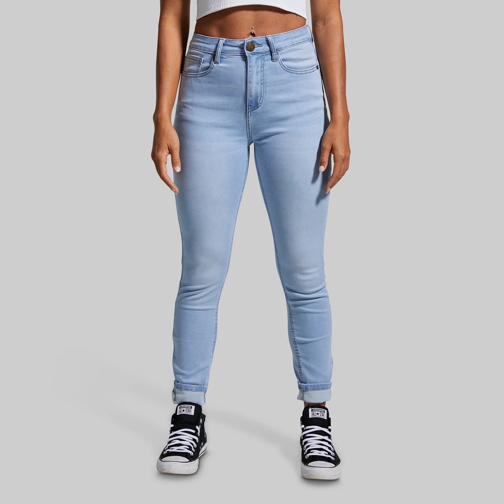 blue skinny jeans