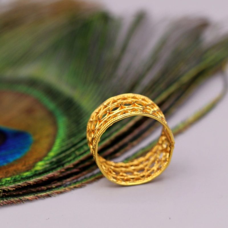 toe ring gold