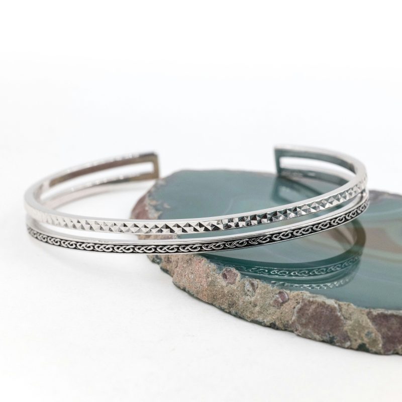bangle