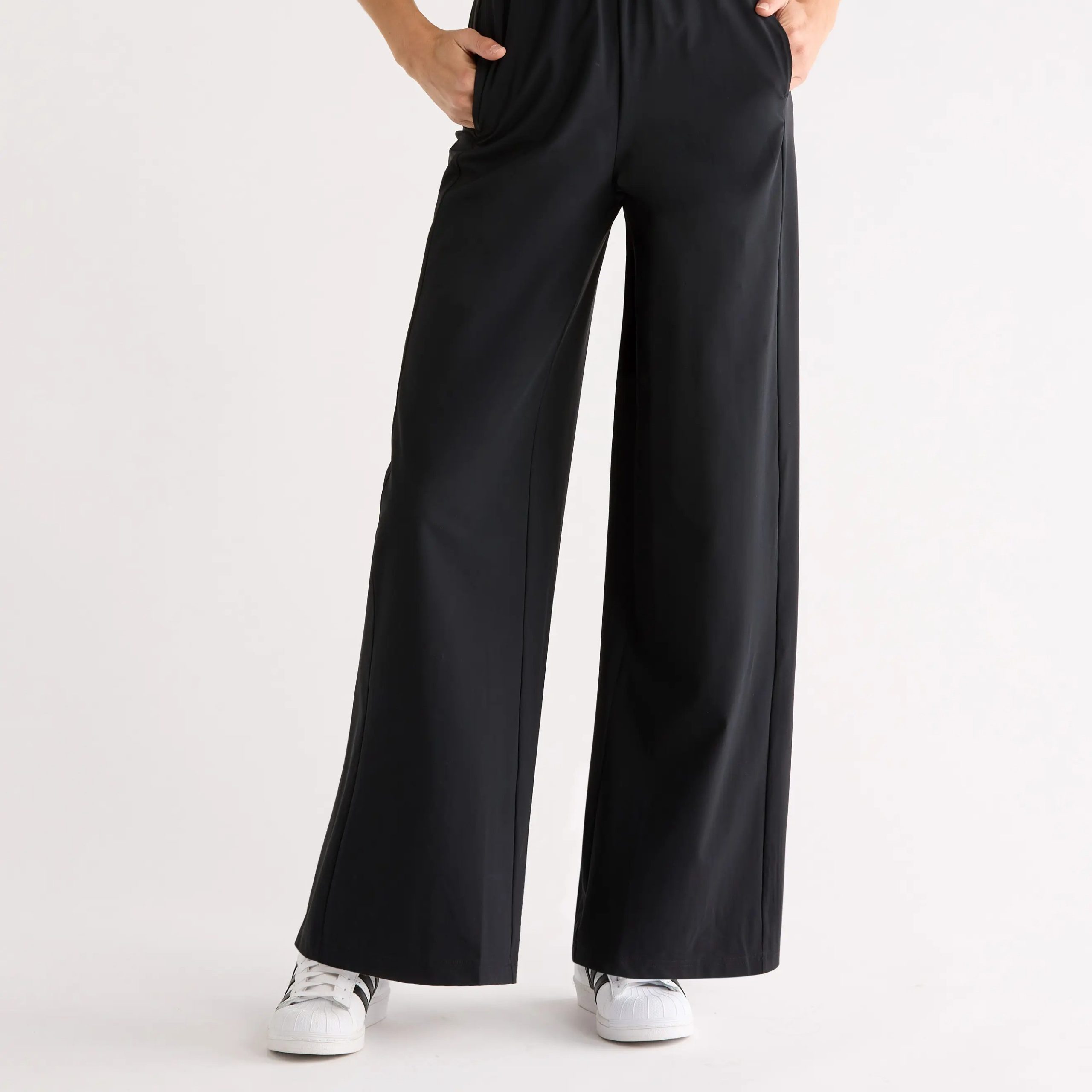 shoes to wear with black jumpsuit