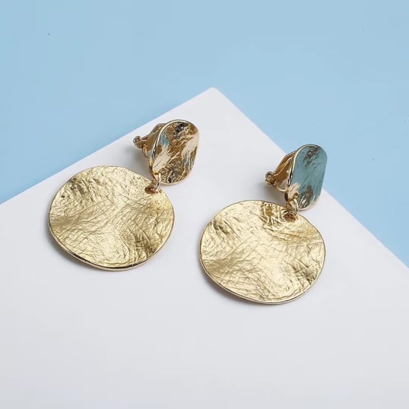 clip on earrings