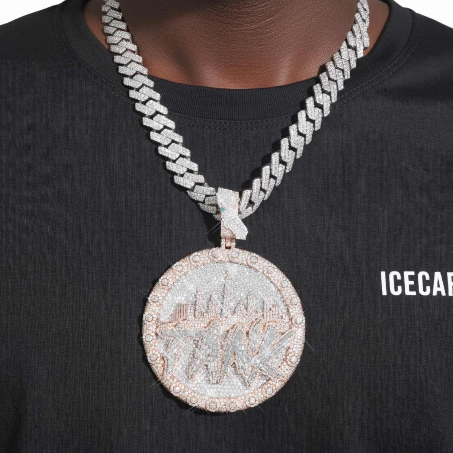 big circle chain