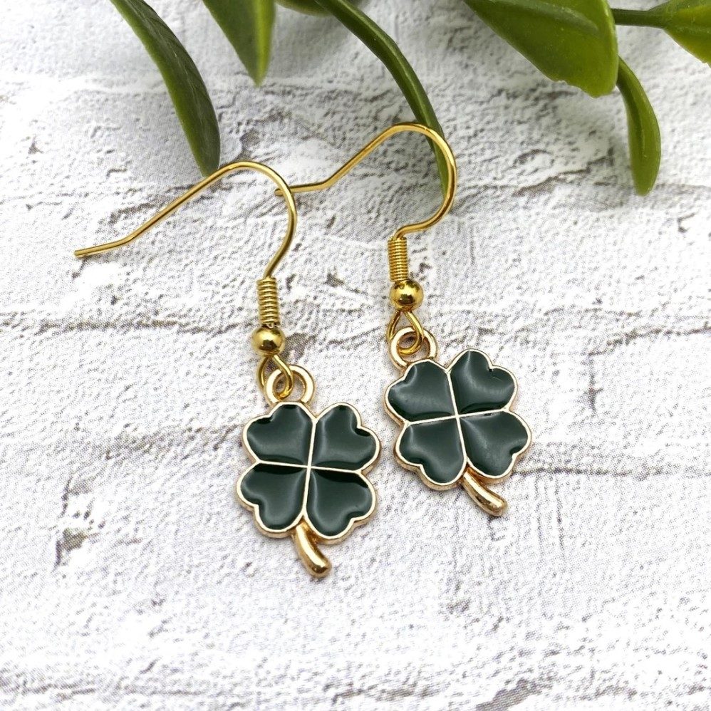 clover earrings