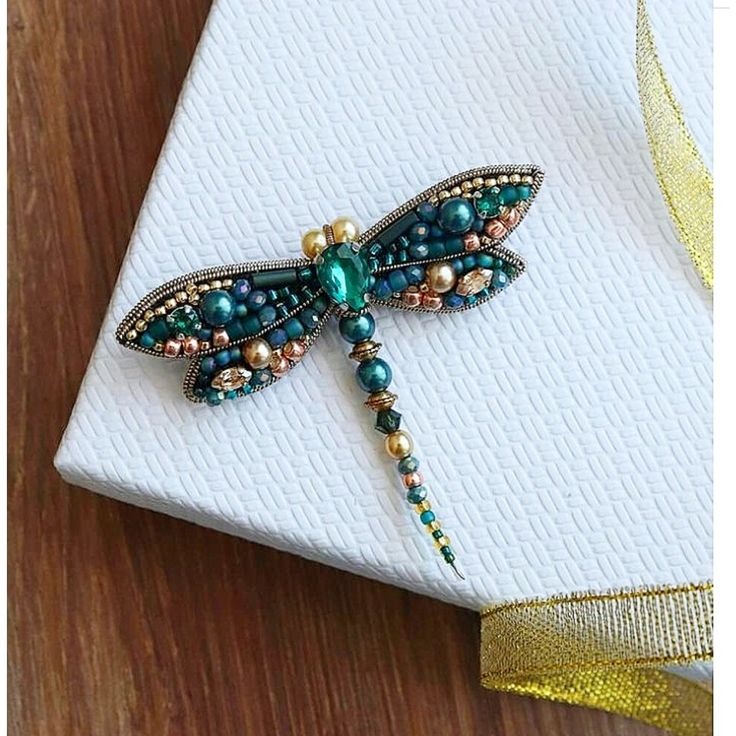 Dragonfly brooch