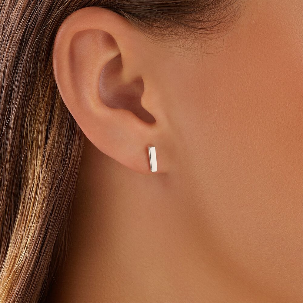 bar earrings
