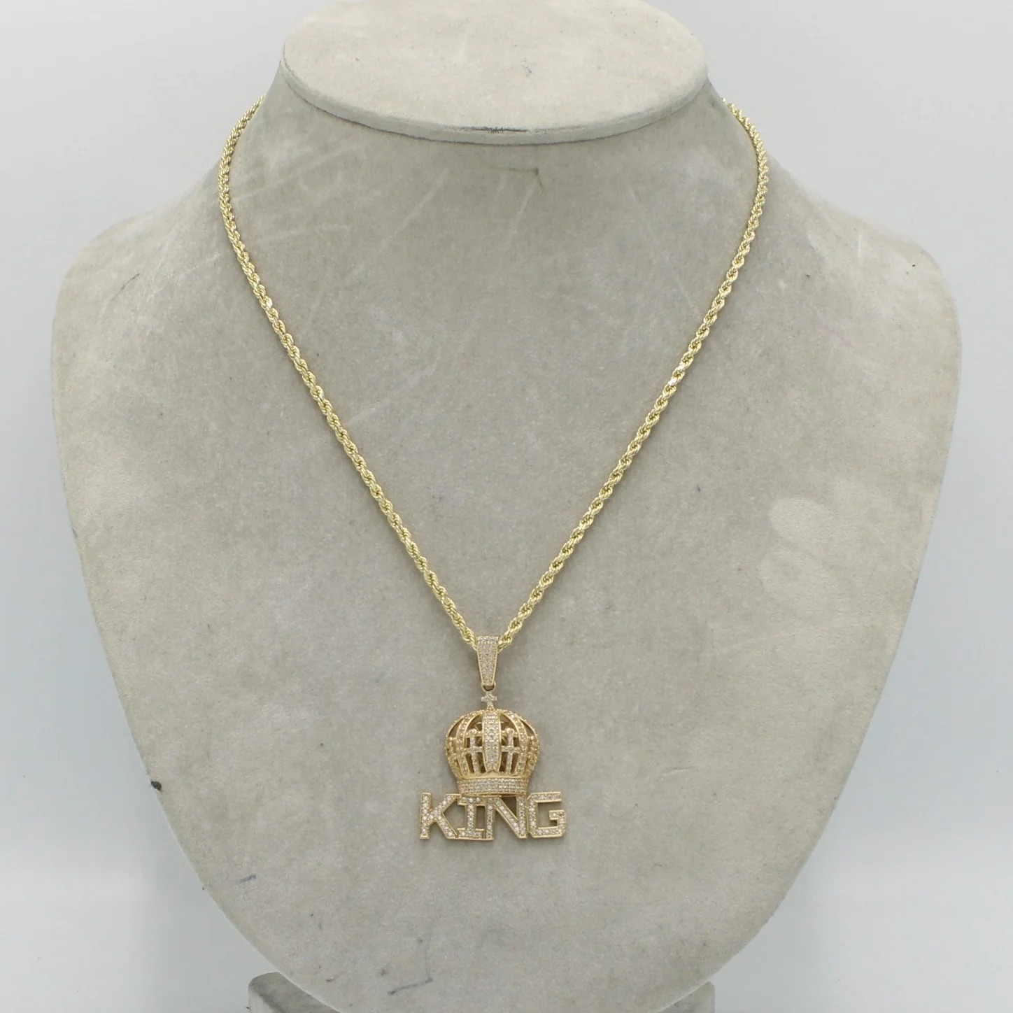king pendant