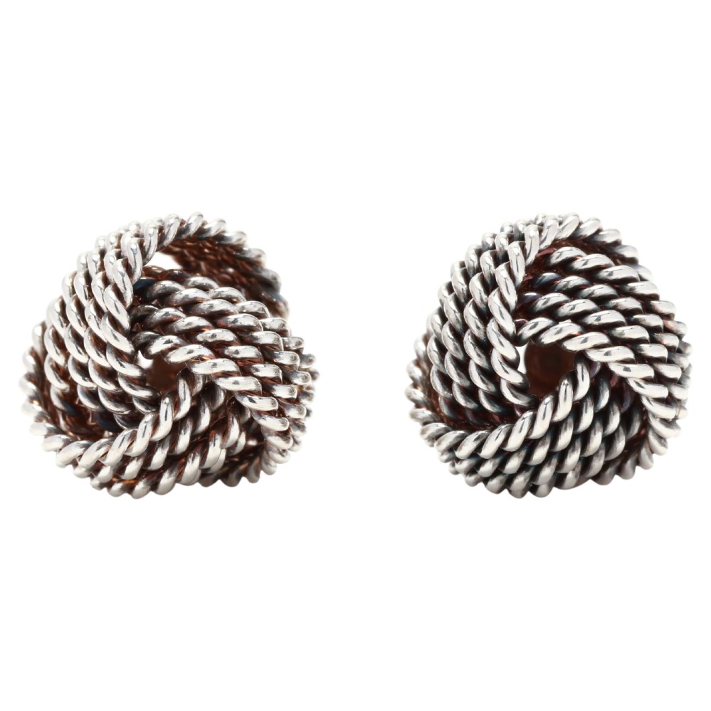 Knot earrings