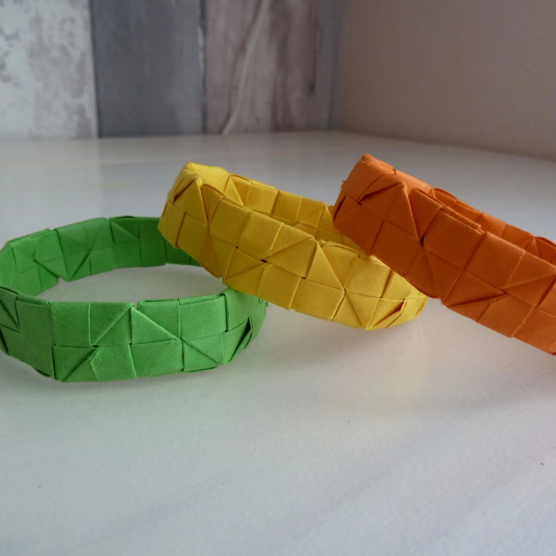 paper bracelets