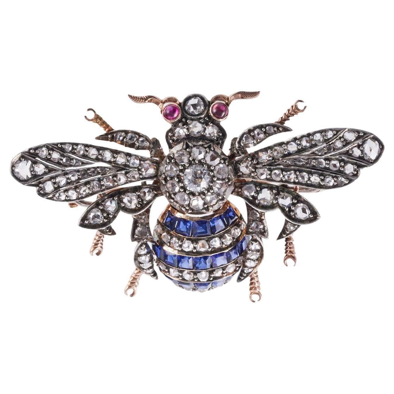 what is a brooch